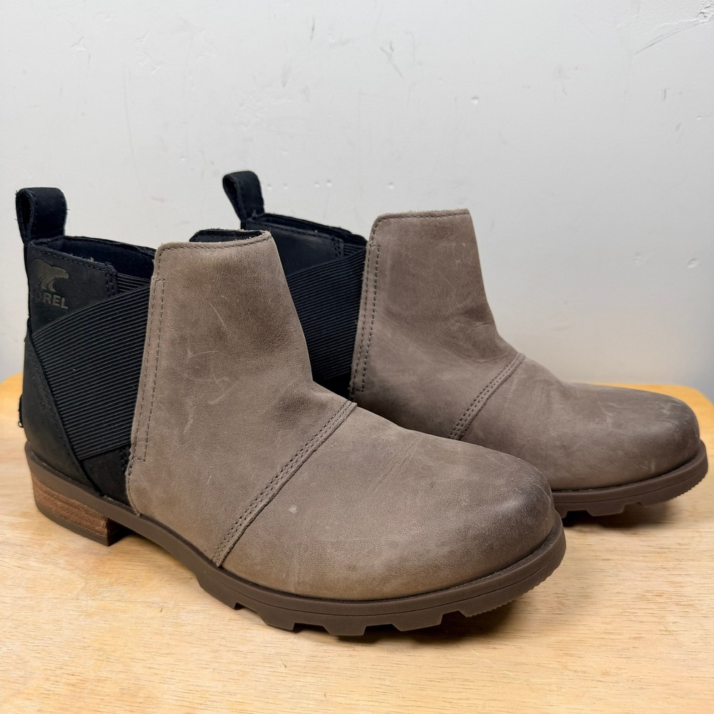Sorel Emelie Chelsea Boots Womens 7 Grey Black Waterproof Ankle Booties Lug Sole